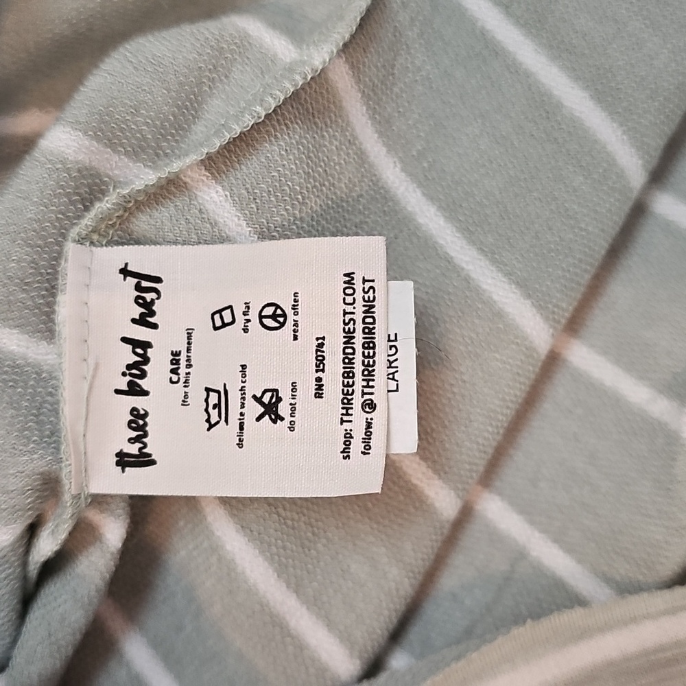 NWT Three Bird Nest Dreamy Daze Striped Sage Green Women's Top - Picture 14 of 16